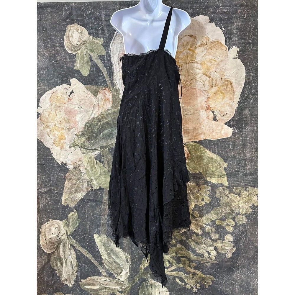 By Anthropologie Asymmetrical Lace Maxi Dress Size 6 - Picture 9 of 10